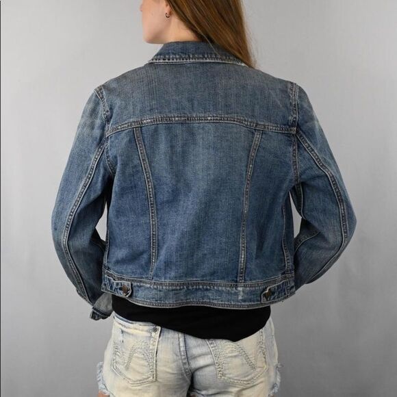 American eagle Jean jacket med wash - Picture 2 of 9